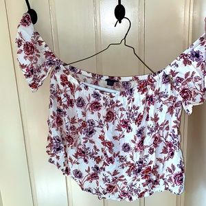 American Eagle Floral Off-Shoulder Blouse